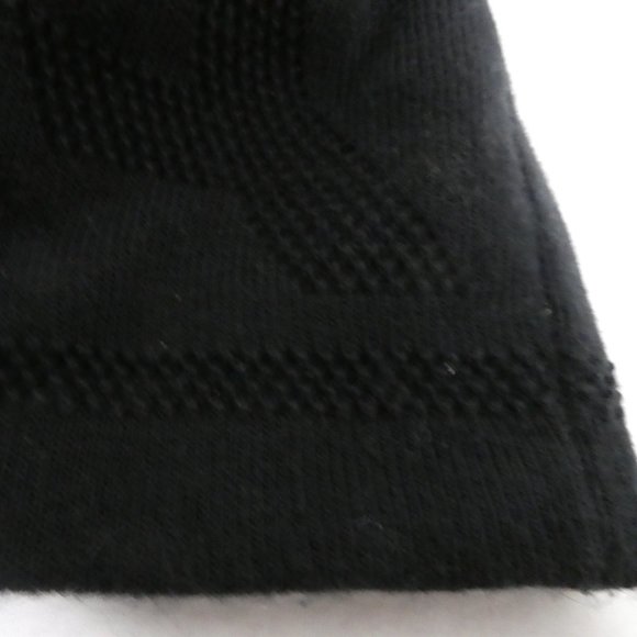 UNDER ARMOUR | men's black beanie / tuque / winter hat - Picture 9 of 12
